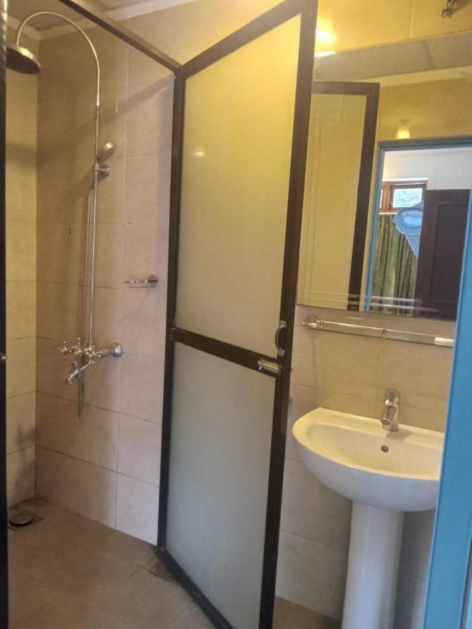 Hotel Shalini Anuradhapura Eksteriør billede